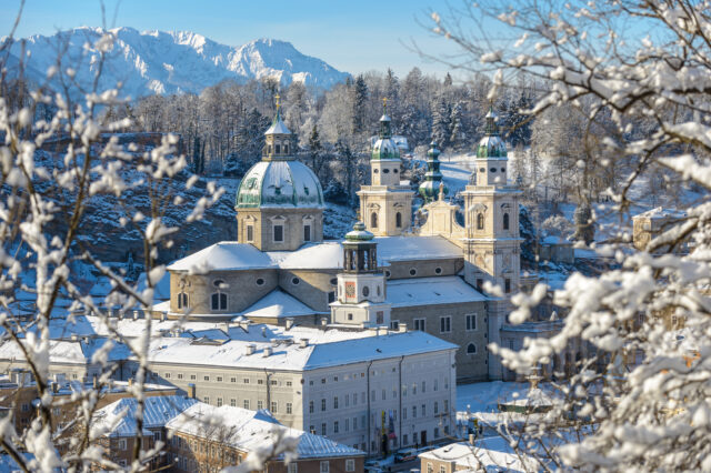Blick vom Kapuzinerberg Salzburg im WInter
