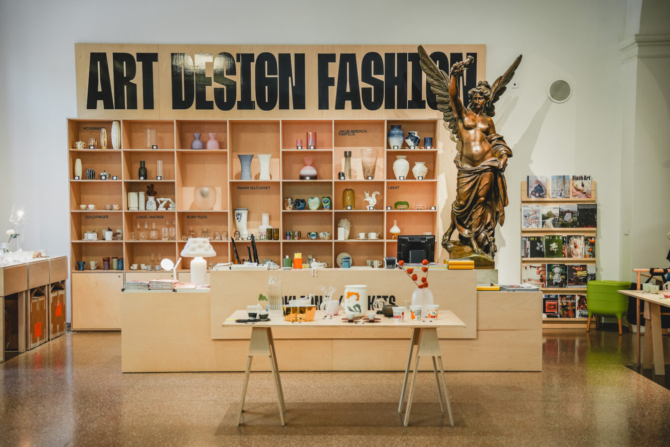 Der Shop der Moravská galerie in Brno.