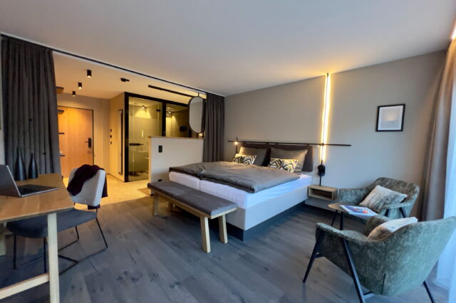 Schlafzimmer im Revier Boutique Hotel Kaprun