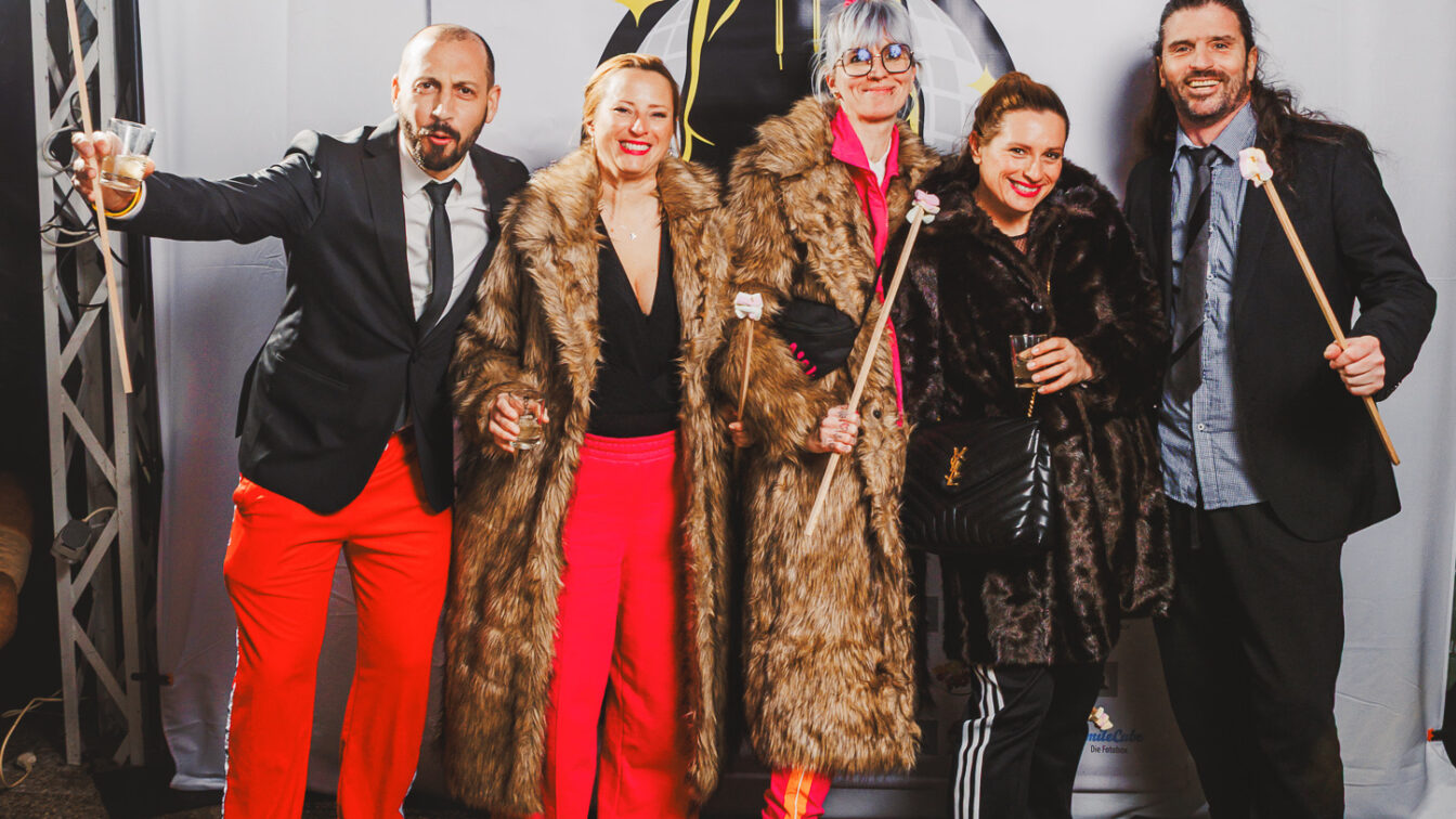 Der Floridsdorfer Jogginghosenball 2026 findet am 7. März im Usus am Wasser statt.