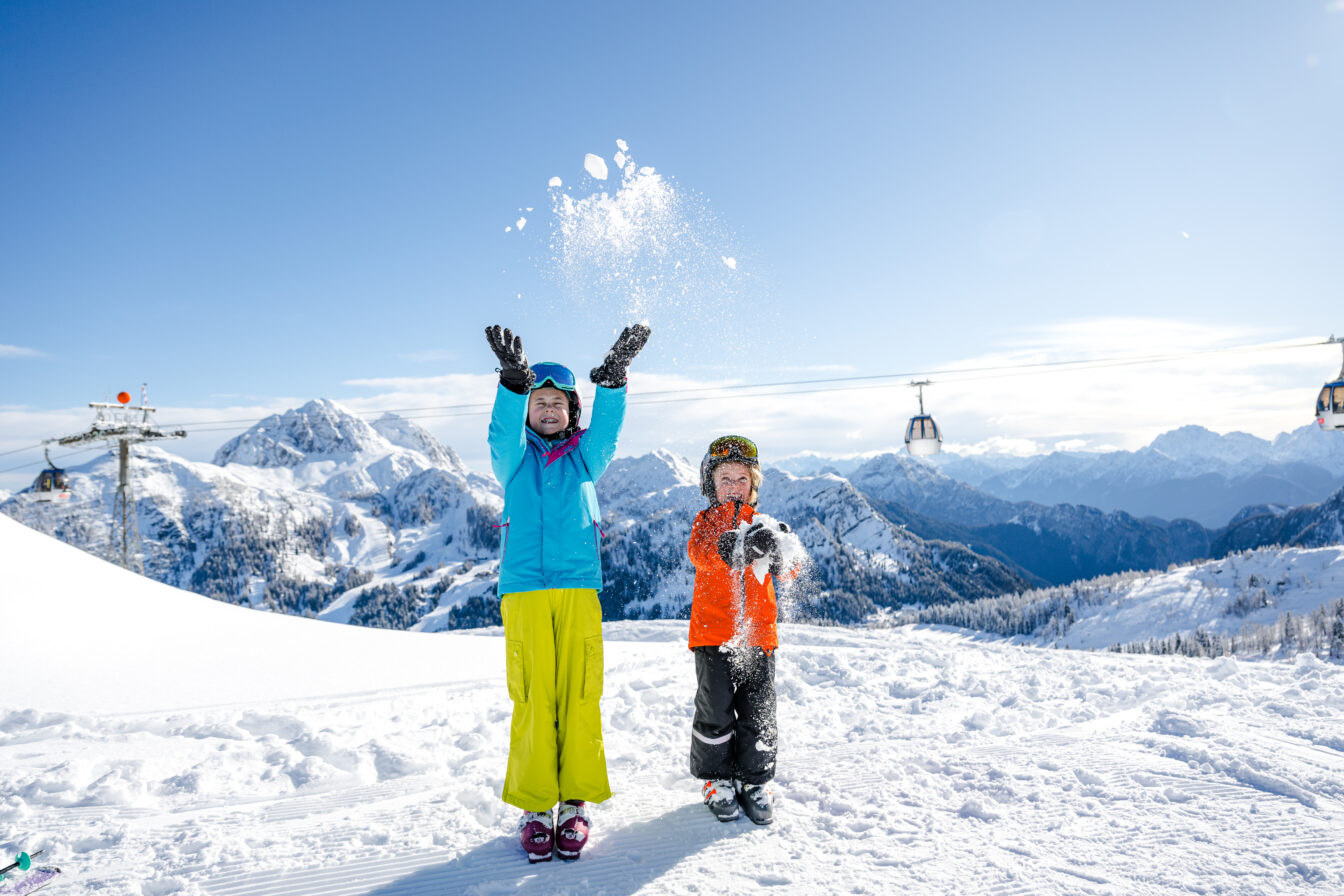Skifahren am Nassfeld, Kärnten, Österreich