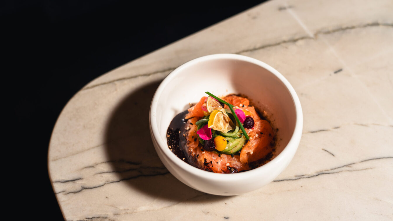 Das Küchenteam des Club Balboa kombiniert bei der eat&meet 2026 in Salzburg Brunch mit Disco-Beats.