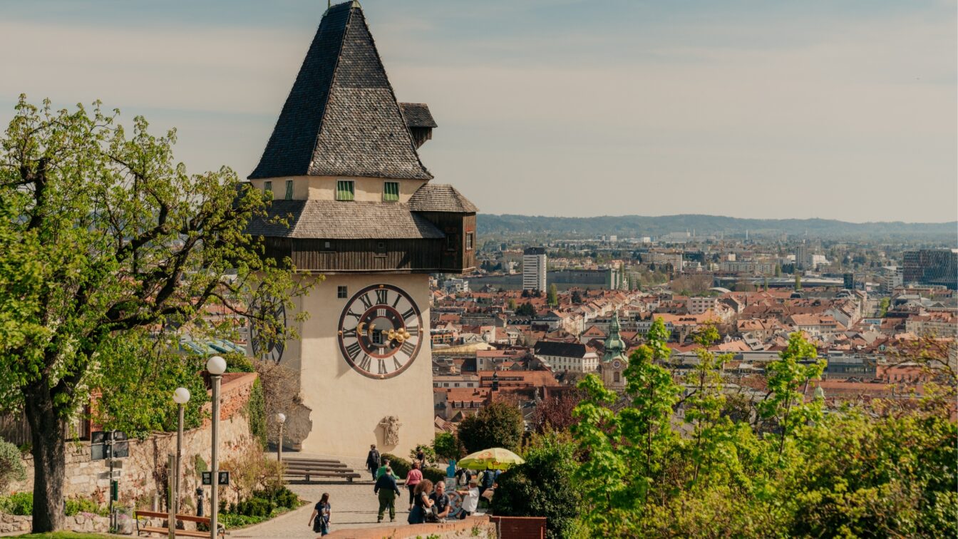 Schlossberg Graz mit Uhrturm