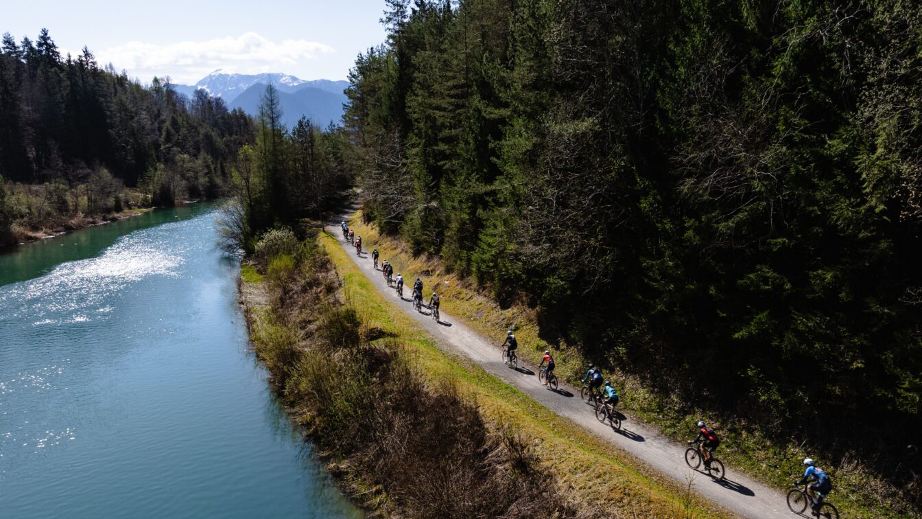 Wörthersee Gravel Race 2026: Die Athleten erwartet heuer eine neue und abwechslungsreiche Streckenführung beim Radrennen in Kärnten