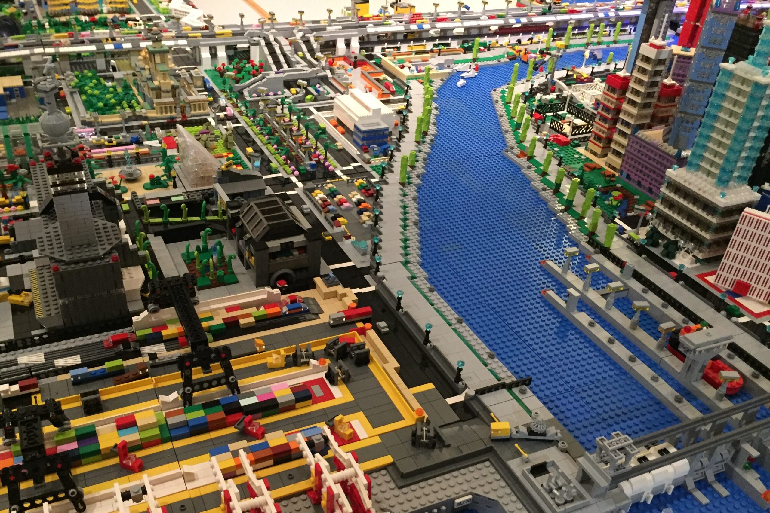 Einblicke in die World of Bricks Ausstellung.