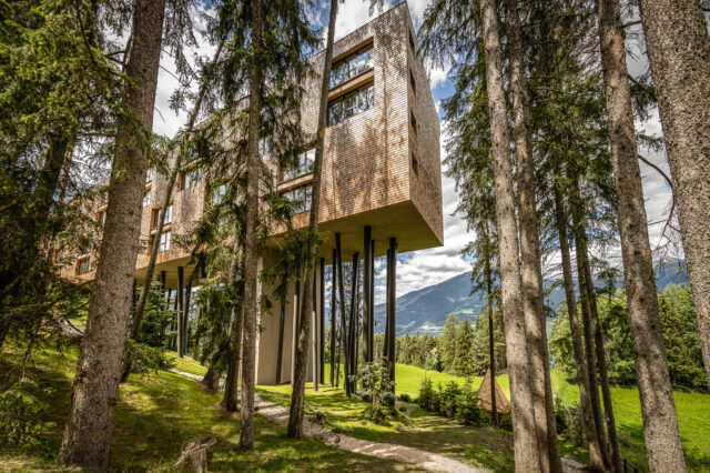 My Arbot Dolomites überzeugt mit einzigartiger Architektur & viel Luxus-Feeling. (c) BP