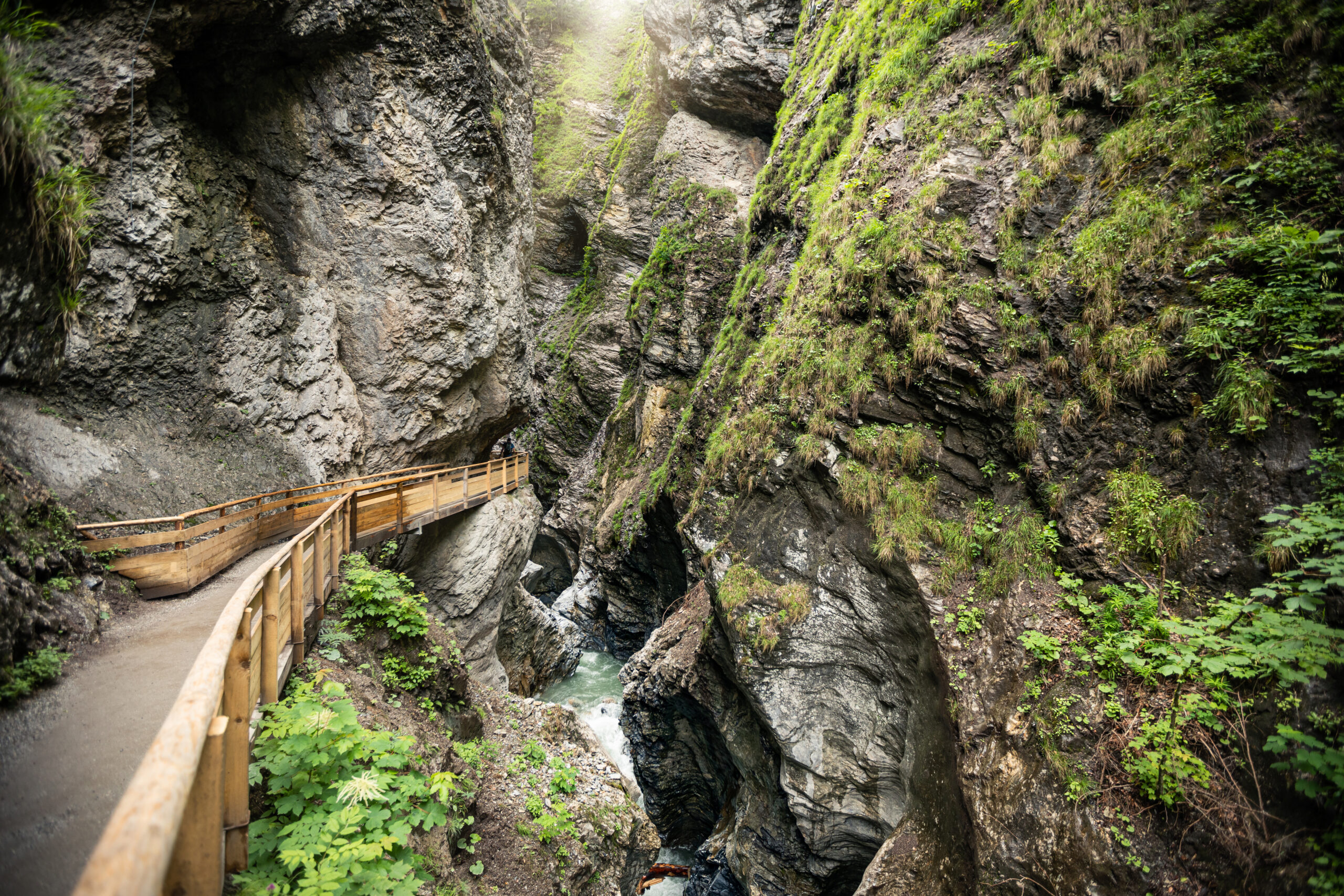Der Wandersteig in der Liechtensteinklamm in St. Johann in Salzburg