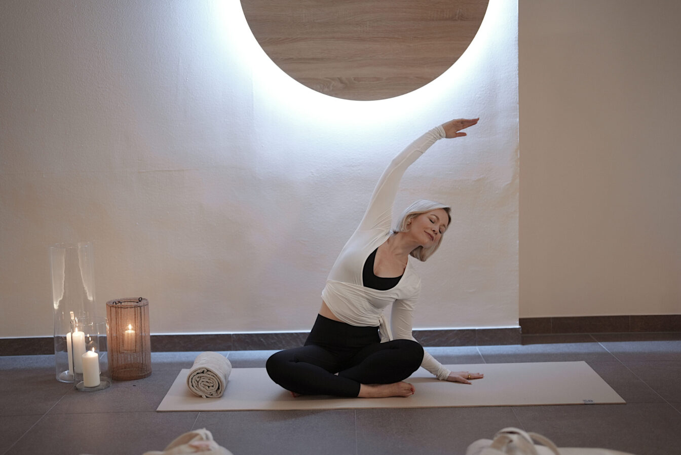 Edited in Tezza with: BéBé, Brightness, Saturation, & Sharpen