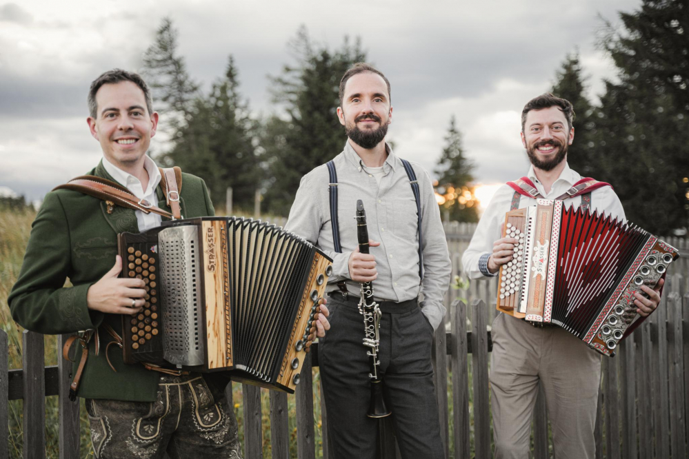 Die Kammer Musik Festival spielt bei VOLLMUND 2026 in Graz um Wandern, Musik und Kulinarik zu verbinden.