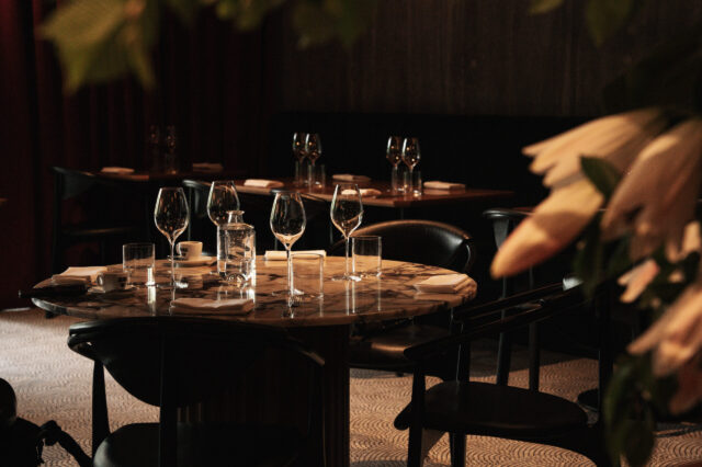 Fein gedeckter Tisch – 1000things Community Awards 2026, Kategorie beliebteste Newcomer Gastronomie Alpenraum