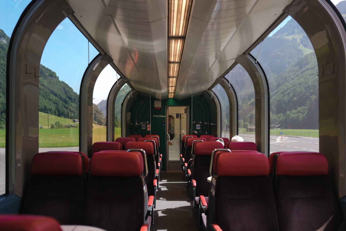 Panoramazug in der Schweiz: Engelberg Express