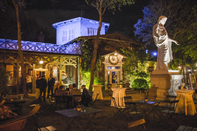 Schnitzel in Wien: Schloss Concordia