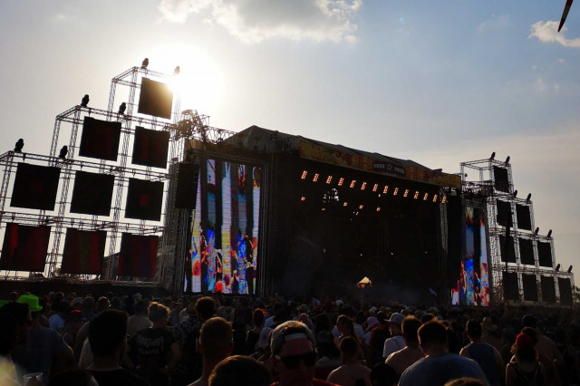 Survival Guide Festivals