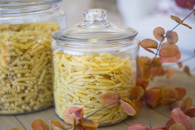 Glasbehälter mit Pasta